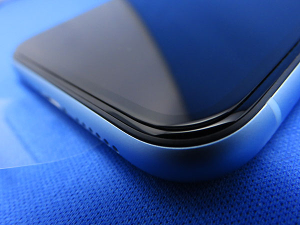 iPhone XRの液晶保護ガラスフィルムを購入する！