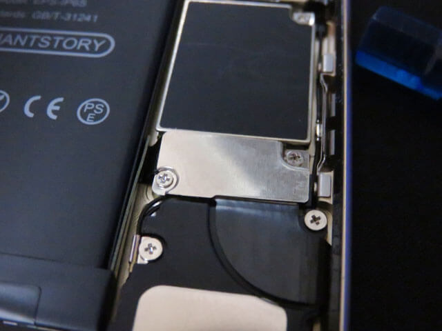 iPhone 6sのバッテリーを互換品バッテリーに交換する！