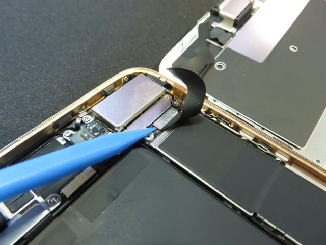 iPhone 8 PlusのバッテリーをDIGIFORCE互換バッテリーに交換する