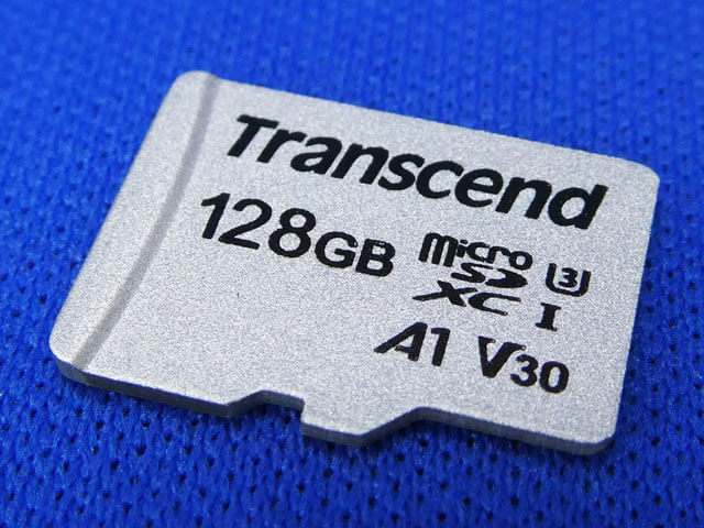 Nintendo Switch用にトランセンド 128GB microSDカードを購入する