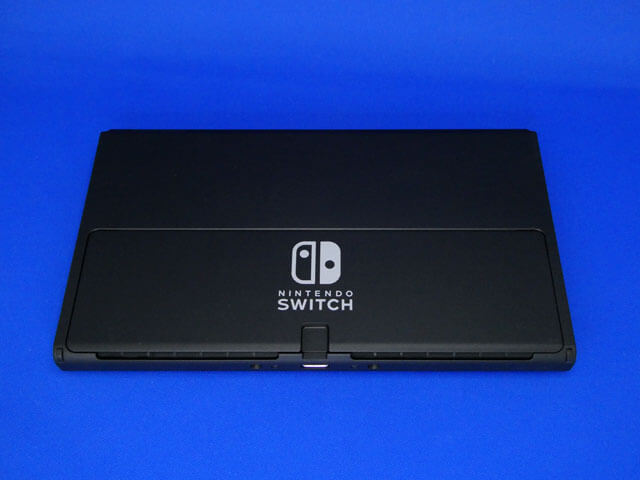 Nintendo Switch（有機ELモデル）ホワイトをセットする！