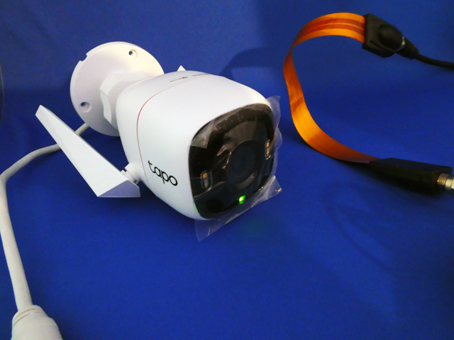 屋外セキュリティWi-Fiカメラ TP-Link Tapo C320WSの電源確保