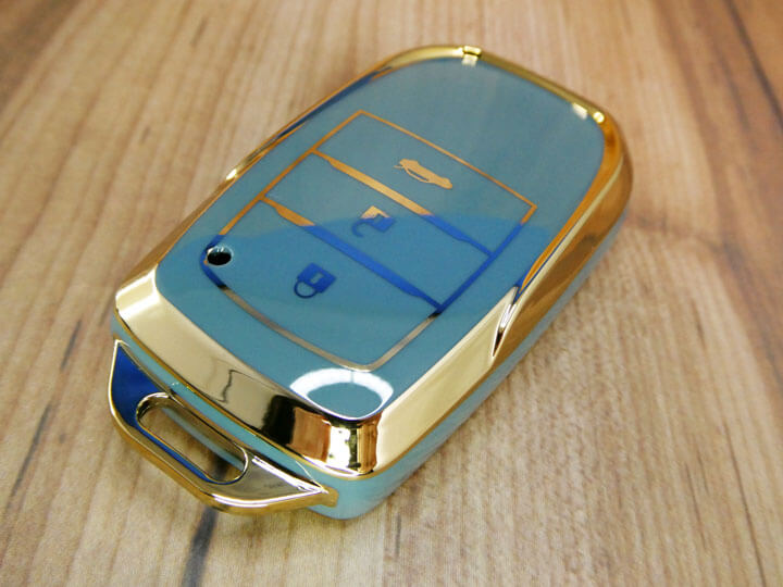 カローラクロスのキーで使うキーカバーを購入する