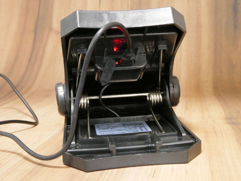 オンスクエアのXキャンペーンでクリップ型センサーライト当たる