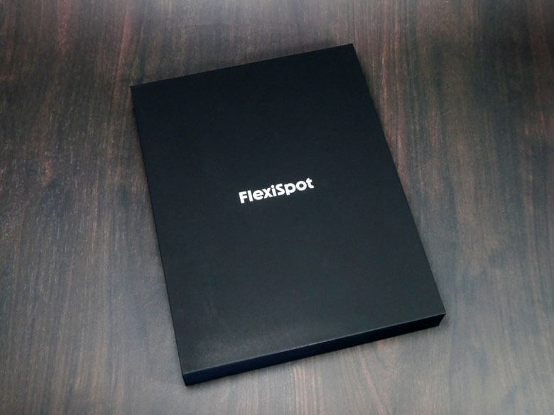 FlexiSpotのXキャンペーンでMade in Italy ノートブック当たる!