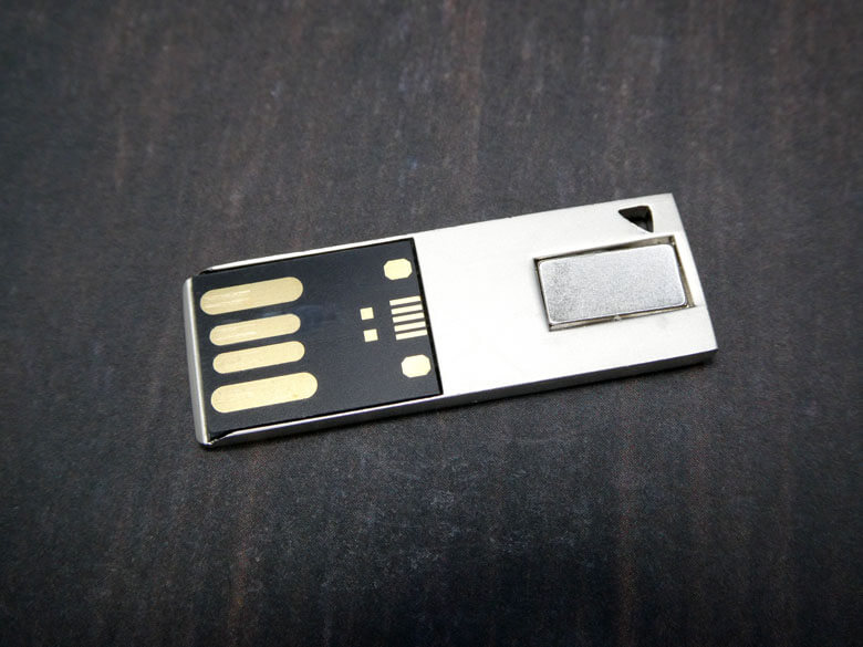 FlexiSpotのXキャンペーンでMade in Italy ノートブック当たる!